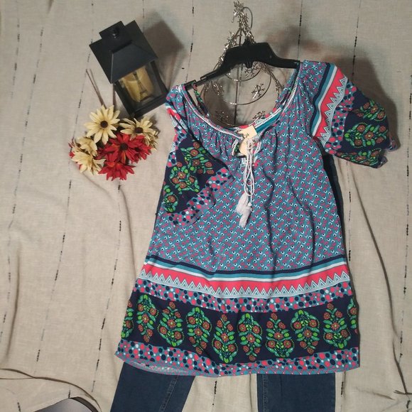 1424 Size Small Entro Tunic Top - Picture 1 of 5